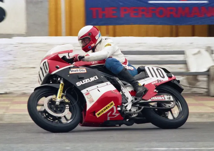 Framed Print : Steven L Thompson (Suzuki) 1987 Formula One TT