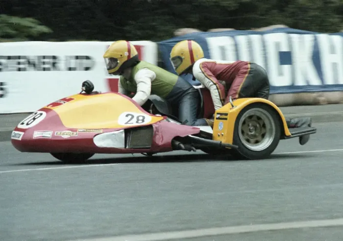 Framed Print : Stuart Applegate & Rod Appleton (Yamaha) 1979 Sidecar TT
