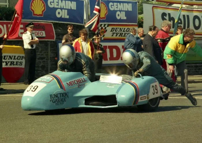Framed Print : Stuart Applegate & Rod Appleton (Yamaha) 1988 Sidecar TT
