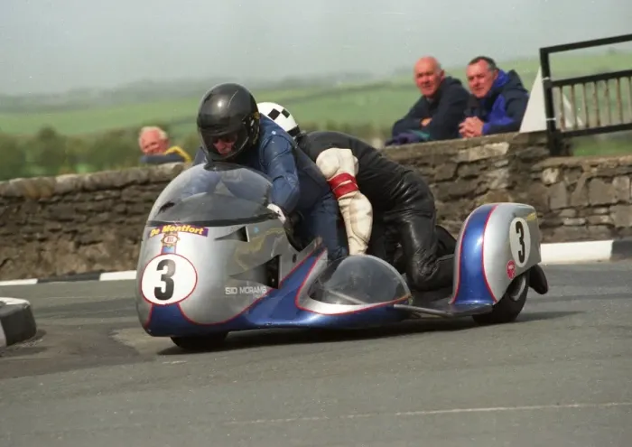 Framed Print : Stuart Digby & Alan Bedford (SDD Imp) 2002 Pre TT Classic Framed Print : Stuart Digby & Alan Bedford (SDD Imp) 2002 Pre TT Classic