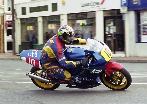 Stuart Robson (Honda) 1999 Newcomers Manx Grand Prix