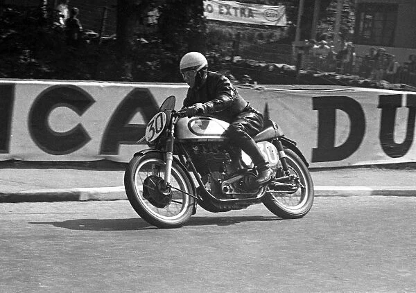 Sven Sorensen (Norton) 1953 Junior TT