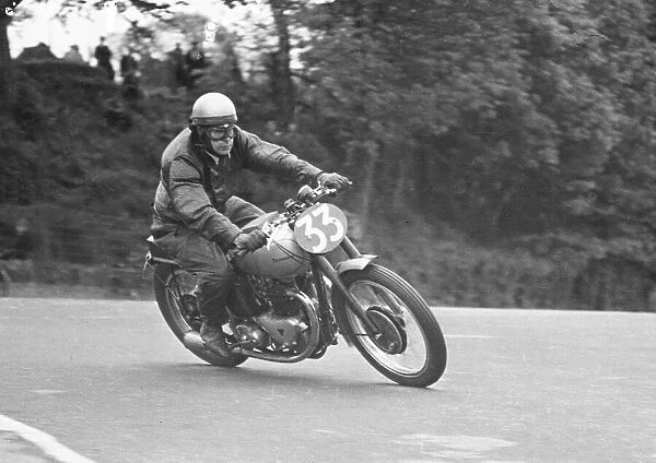 Syl Anderton (Triumph) 1949 Senior TT