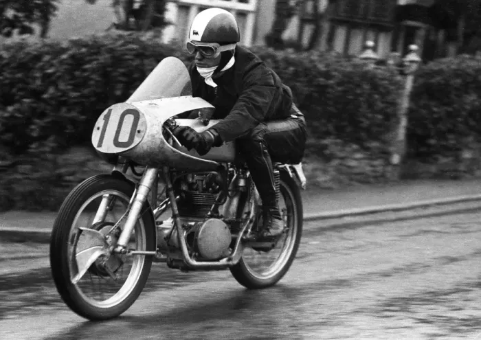 Framed Print : Tarquinio Provini (Mondial) 1955 Ultra Lightweight TT Framed Print : Tarquinio Provini (Mondial) 1955 Ultra Lightweight TT