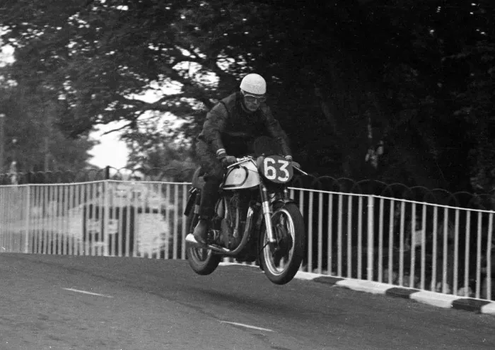 Framed Print : Ted Frend (Norton) 1953 Senior TT Framed Print : Ted Frend (Norton) 1953 Senior TT