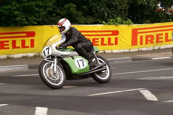 Terry Grotefeld (Benelli) 2004 Classic Parade Lap