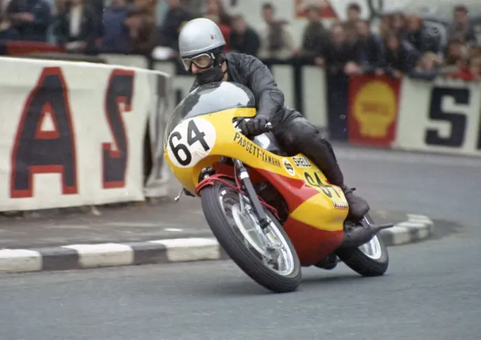 Framed Print : Terry Grotefeld (Padgett Yamaha) 1971 Senior TT Framed Print : Terry Grotefeld (Padgett Yamaha) 1971 Senior TT
