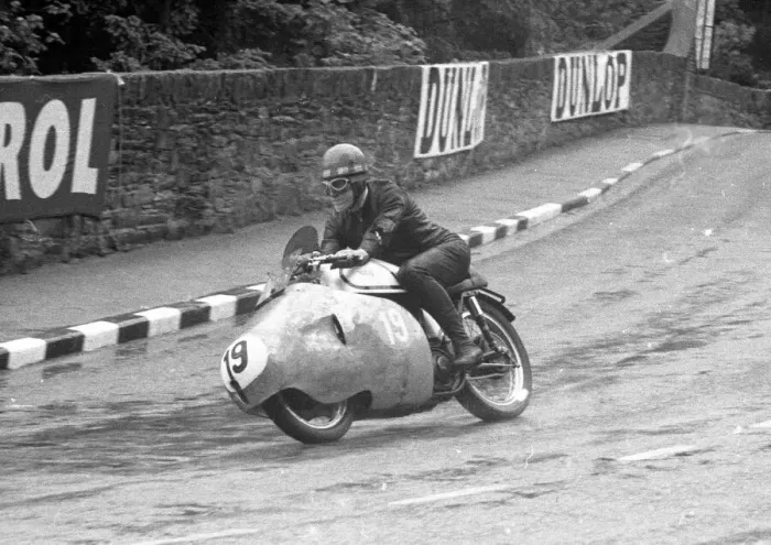 Framed Print : Terry Shepherd (Norton) 1956 Junior TT Framed Print : Terry Shepherd (Norton) 1956 Junior TT