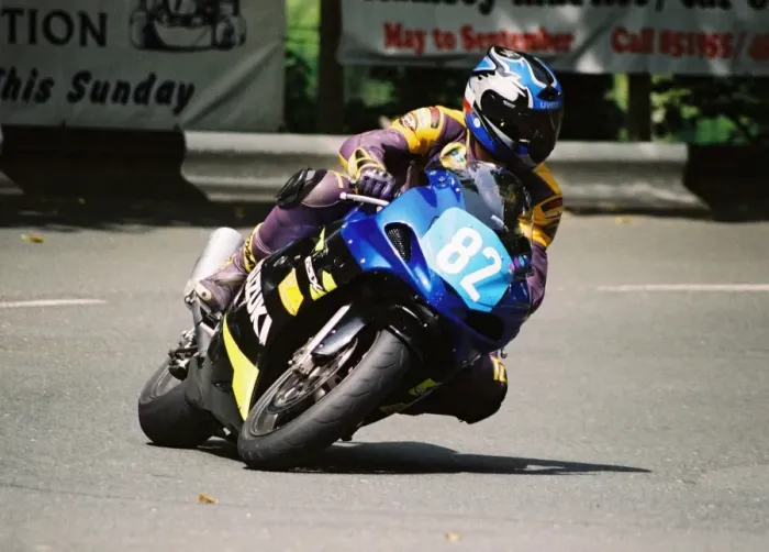 Framed Print : Thomas Schonfelder (Suzuki) 2004 Junior TT