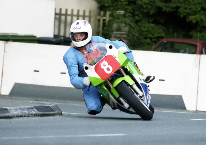 Framed Print : Tim Leech (Maxton Kawasaki) 1992 Newcomers Manx Grand Prix
