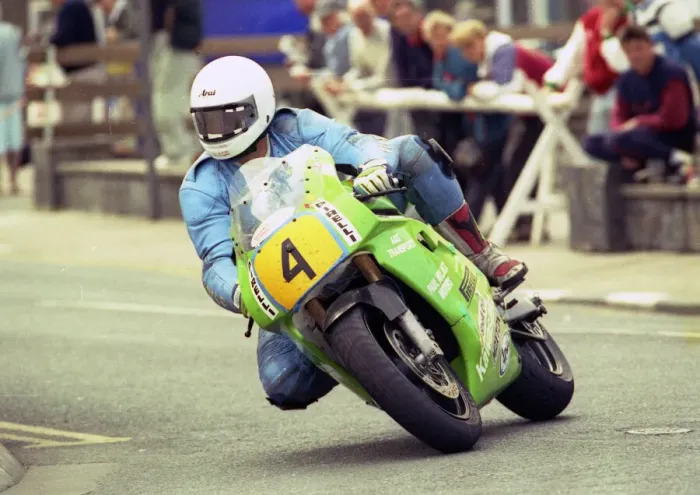 Framed Print : Tim Leech (Maxton Kawasaki) 1993 Senior Manx Grand Prix Framed Print : Tim Leech (Maxton Kawasaki) 1993 Senior Manx Grand Prix