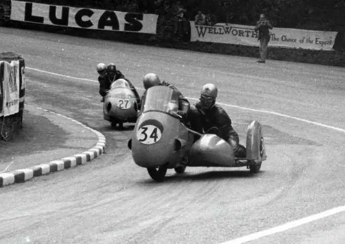Framed Print : Tim Padley & Ian McDonald (BSA) 1960 Sidecar TT Framed Print : Tim Padley & Ian McDonald (BSA) 1960 Sidecar TT