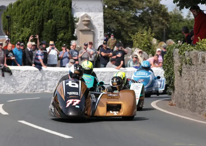 Framed Print : Tim Reeves & Kevin Rousseau (LCR Yamaha) 2022 Southern 100 Framed Print : Tim Reeves & Kevin Rousseau (LCR Yamaha) 2022 Southern 100