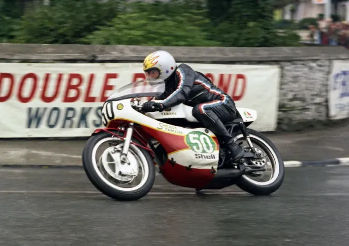 Framed Print : Tom Christian (Yamaha) 1974 Lightweight Manx Grand Prix Framed Print : Tom Christian (Yamaha) 1974 Lightweight Manx Grand Prix