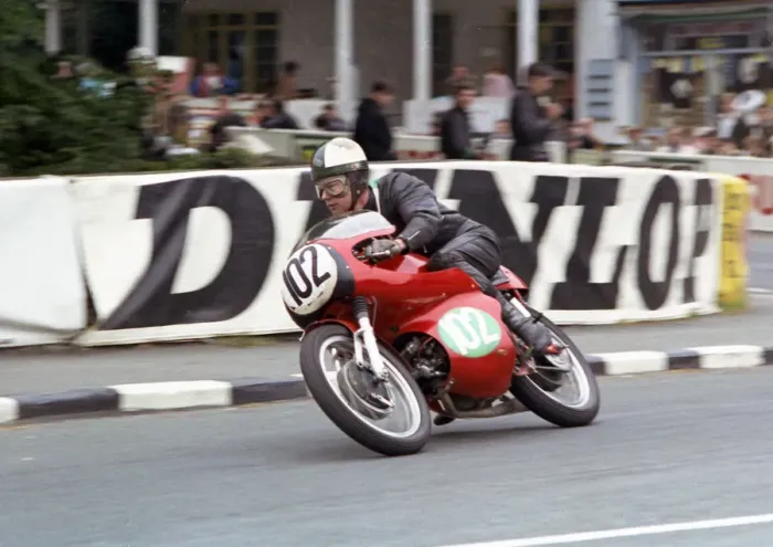 Framed Print : Tom Finlay (Aermacchi) 1965 Lightweight TT Framed Print : Tom Finlay (Aermacchi) 1965 Lightweight TT