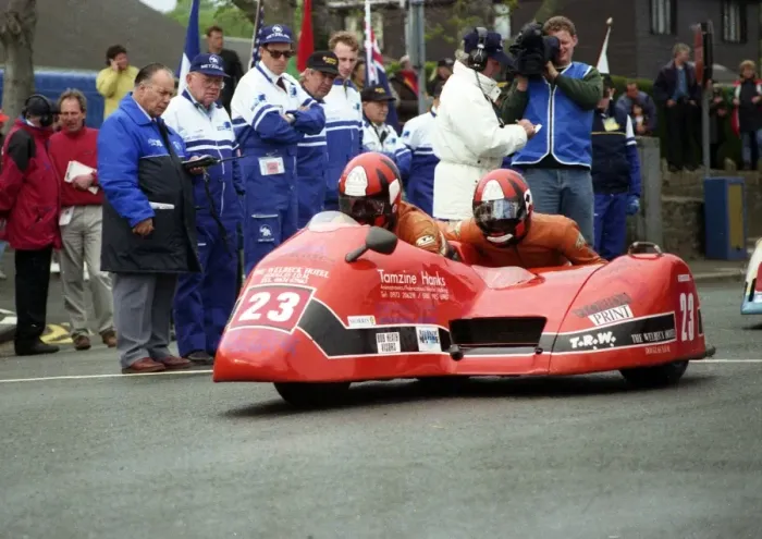Framed Print : Tom Hanks & Steve Wilson (Yamaha) 1996 Sidecar TT Framed Print : Tom Hanks & Steve Wilson (Yamaha) 1996 Sidecar TT