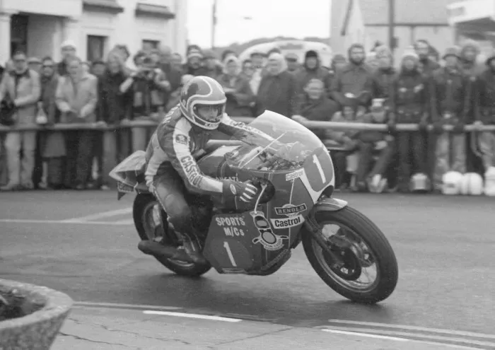 Framed Print : Tom Herron (Ducati) 1977 Formula One TT Framed Print : Tom Herron (Ducati) 1977 Formula One TT