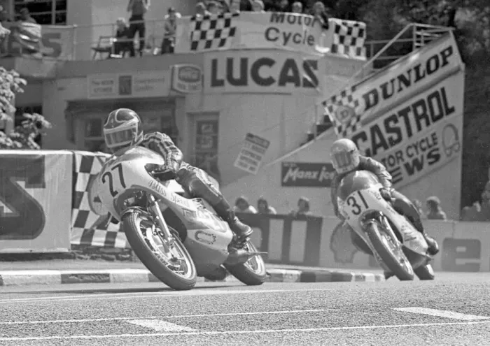 Framed Print : Tom Herron (Yamaha) and Alex George (Yamaha) 1973 Junior TT Framed Print : Tom Herron (Yamaha) and Alex George (Yamaha) 1973 Junior TT