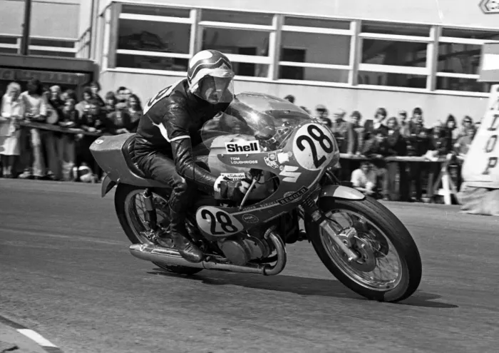 Framed Print : Tom Loughridge (Suzuki) 1975 Production TT Framed Print : Tom Loughridge (Suzuki) 1975 Production TT