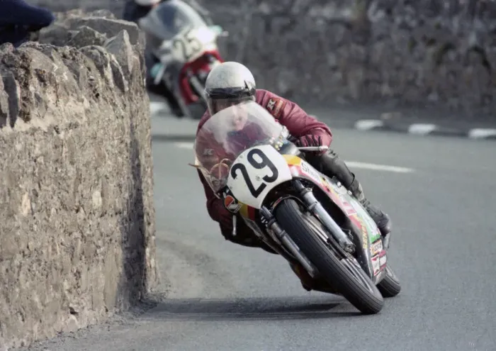 Framed Print : Tom Loughridge (Yamaha) 1980 Southern 100 Framed Print : Tom Loughridge (Yamaha) 1980 Southern 100