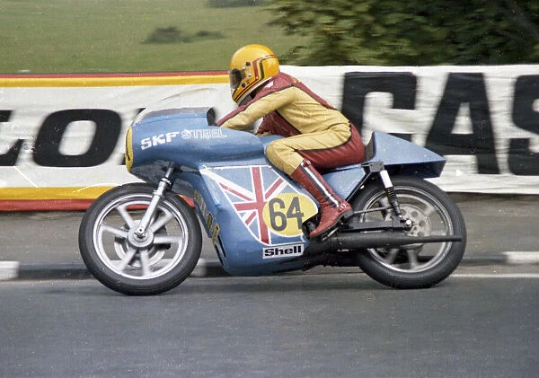 Tom Newell (Racewaye) 1976 Senior TT