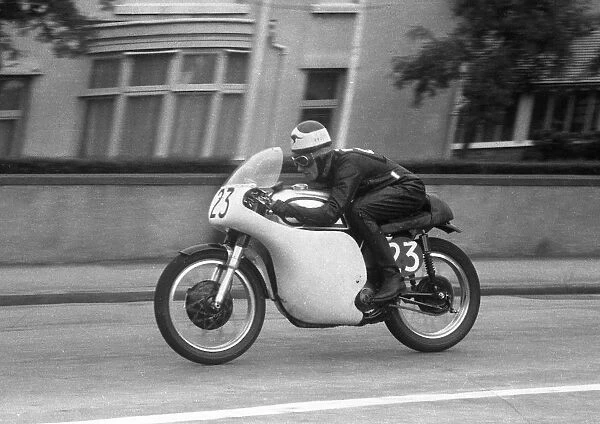 Tom Phillis (Norton) 1959 Senior TT