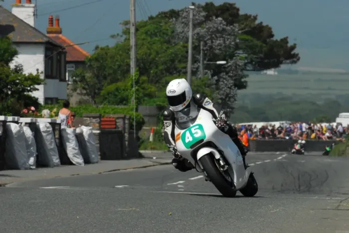 Framed Print : Tom Snow (Honda) 2013 Southern 100 Framed Print : Tom Snow (Honda) 2013 Southern 100