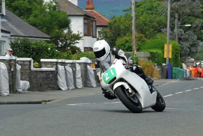 Framed Print : Tom Snow (Honda) 2014 Southern 100 Framed Print : Tom Snow (Honda) 2014 Southern 100