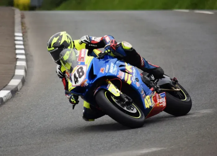 Framed Print : Tom Weedon (Suzuki) 2019 Senior TT Framed Print : Tom Weedon (Suzuki) 2019 Senior TT