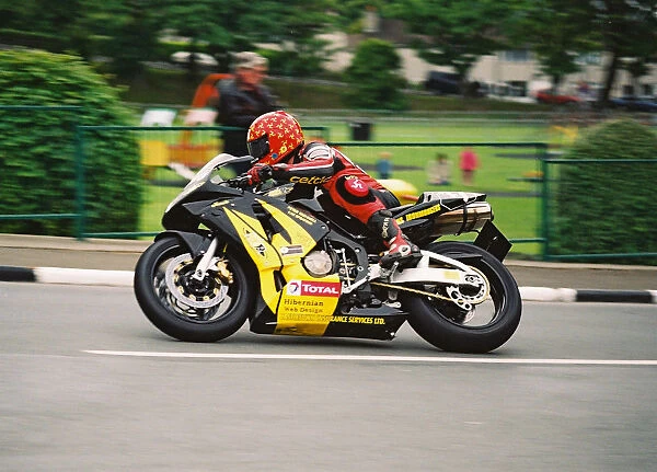 Tommy Clucas (Honda) 2004 Production 600 TT