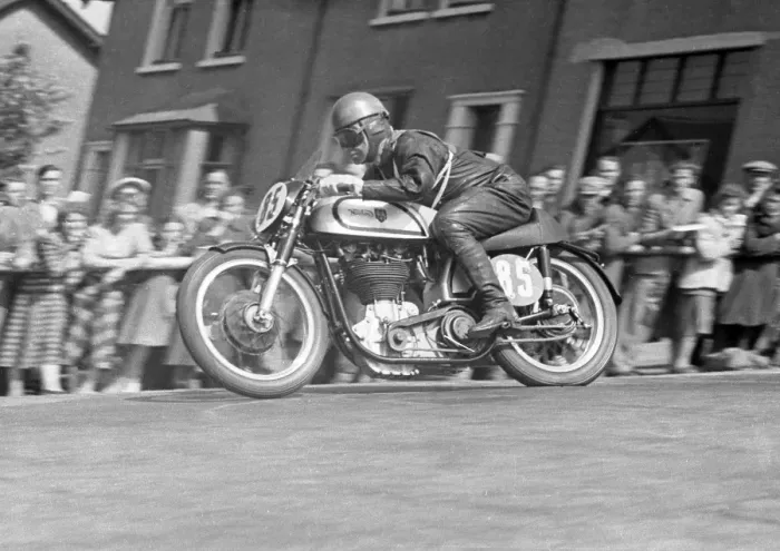 Framed Print : Tommy McEwan (Norton) 1951 Senior TT