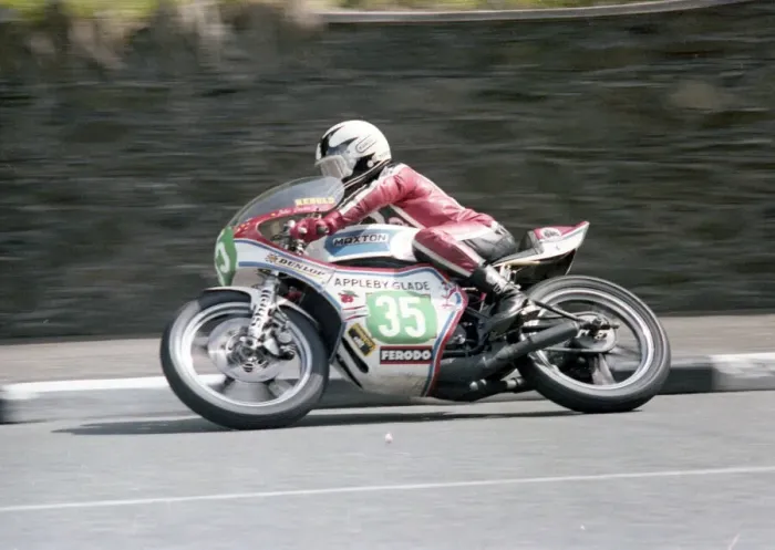 Framed Print : Tommy Robb (Yamaha) 1979 Junior TT Framed Print : Tommy Robb (Yamaha) 1979 Junior TT