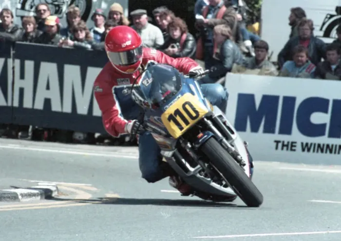 Framed Print : Toni Rechberger (Kawasaki) 1985 Senior TT Framed Print : Toni Rechberger (Kawasaki) 1985 Senior TT