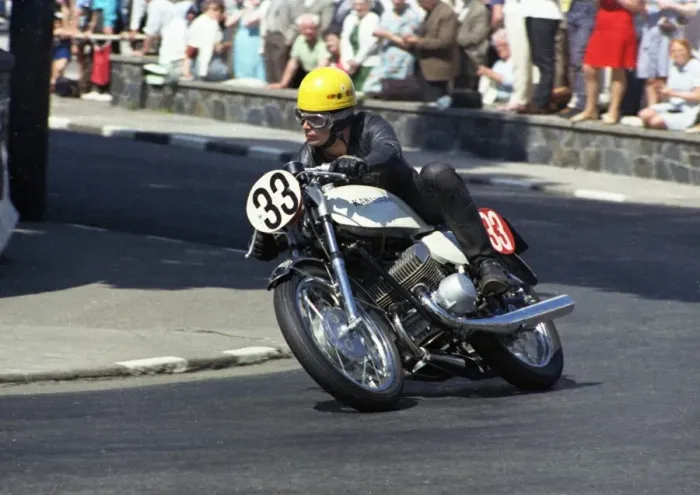 Framed Print : Tony Dunnell (Kawasaki) 1969 Production 500 TT Framed Print : Tony Dunnell (Kawasaki) 1969 Production 500 TT