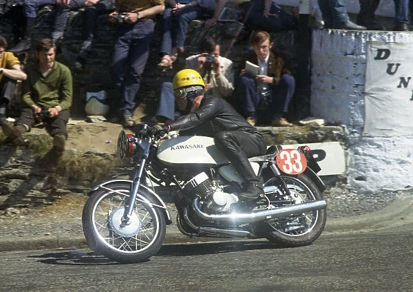 Tony Dunnell (Kawasaki) 1969 Production TT
