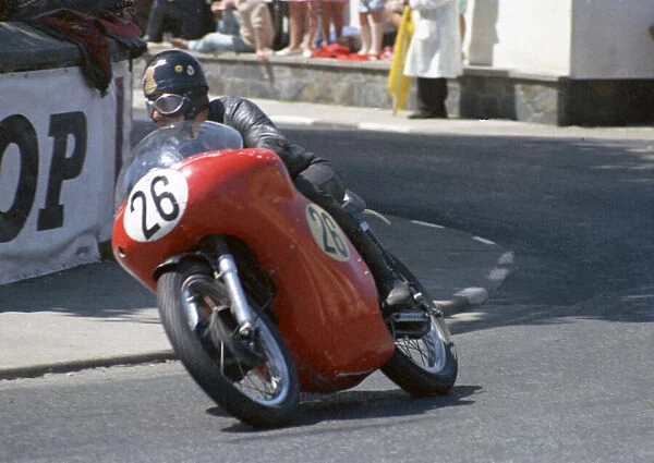 Tony Godfrey (Norton) 1968 Senior TT
