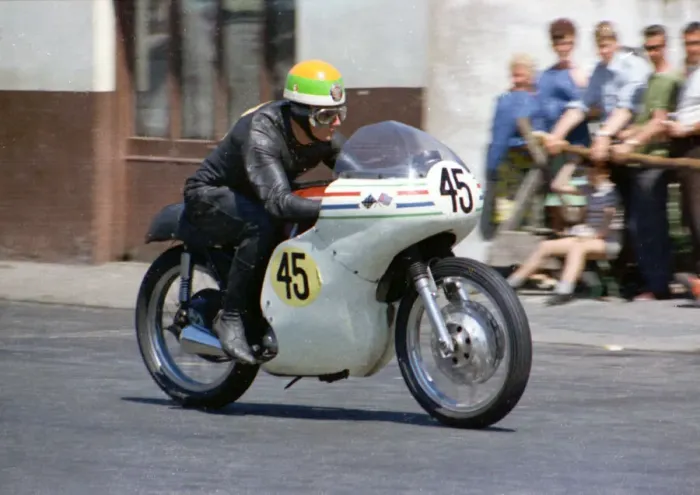 Framed Print : Tony McGurk (Matchless) 1968 Senior TT
