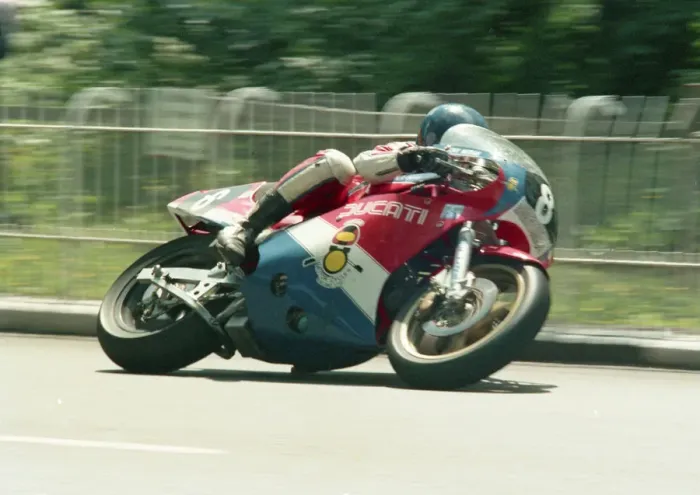 Framed Print : Tony Moran (Harris Ducati) 1987 Formula Two TT