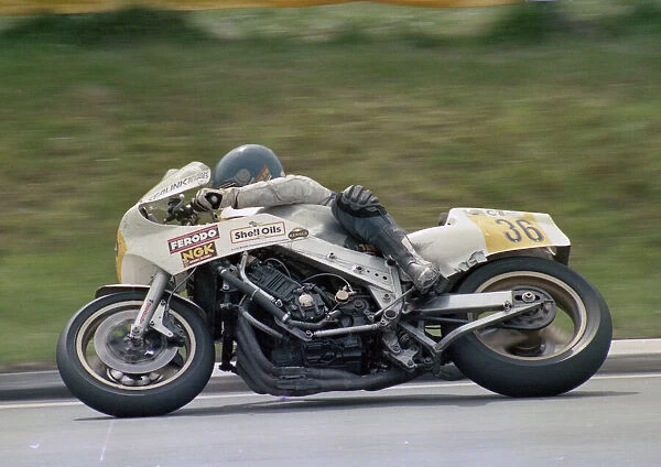 Tony Moran (Yamaha) 1986 Senior TT