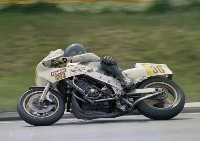 Framed Print : Tony Moran (Yamaha) 1986 Senior TT