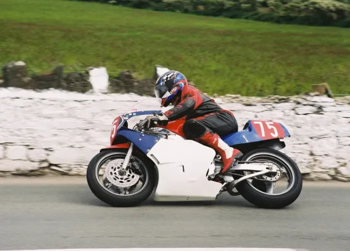 Framed Print : Tony Russell (Yamaha) 1994 Pre-TT Classic Framed Print : Tony Russell (Yamaha) 1994 Pre-TT Classic