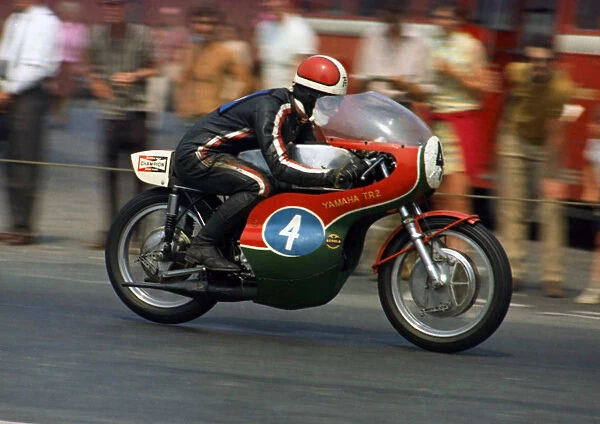 Tony Rutter (Yamaha) 1970 Junior TT