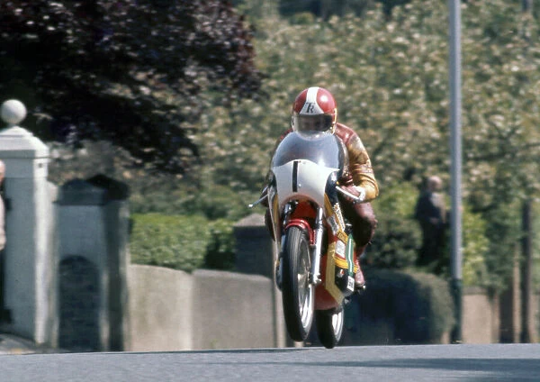 Tony Rutter (Yamaha) 1975 Lightweight TT