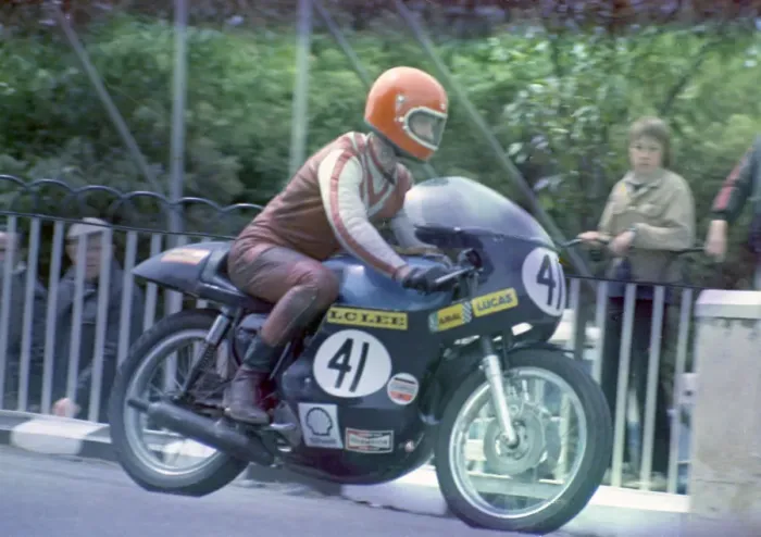 Framed Print : Tony Smith (BSA) 1972 Formula 750 TT Framed Print : Tony Smith (BSA) 1972 Formula 750 TT