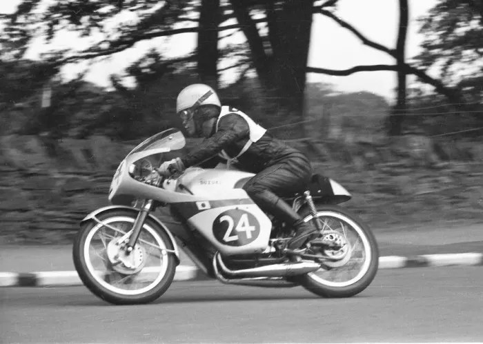 Framed Print : Toshio Matsumoto (Suzuki) 1960 Ultra Lightweight TT Framed Print : Toshio Matsumoto (Suzuki) 1960 Ultra Lightweight TT
