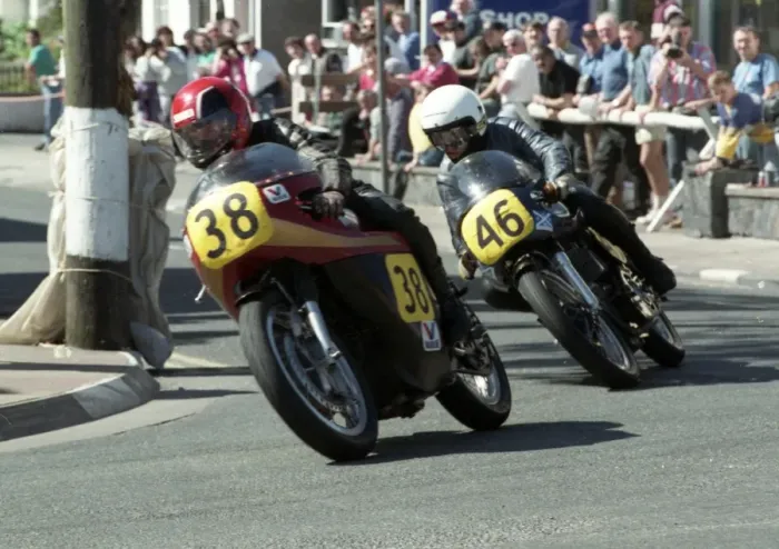 Framed Print : Trevor Beharrell (Matchless) & Wally Dawson (Norton) 1993 Senior Classic Manx Grand Prix Framed Print : Trevor Beharrell (Matchless) & Wally Dawson (Norton) 1993 Senior Classic Manx Grand Prix