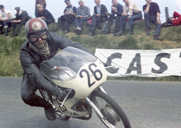 Trevor Burgess (Yamaha) 1967 50cc TT