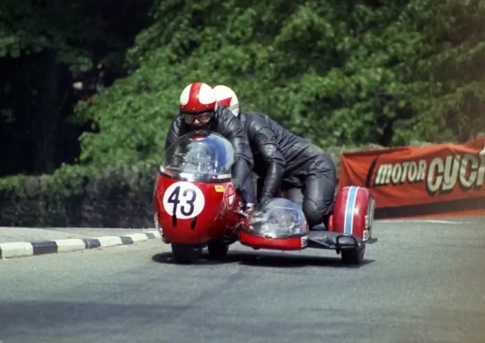 Framed Print : Trevor Greening & Roger Parker (BSA) 1974 Sidecar 500cc TT Framed Print : Trevor Greening & Roger Parker (BSA) 1974 Sidecar 500cc TT