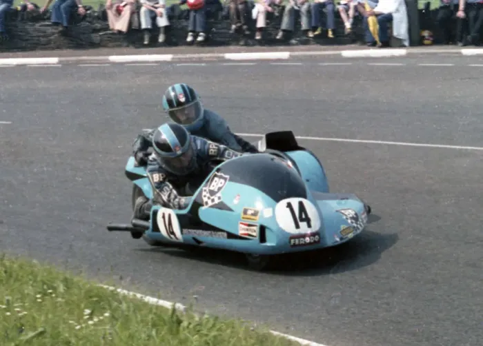 Framed Print : Trevor Ireson & Michael Allsworth (Yamaha) 1978 Sidecar TT Framed Print : Trevor Ireson & Michael Allsworth (Yamaha) 1978 Sidecar TT
