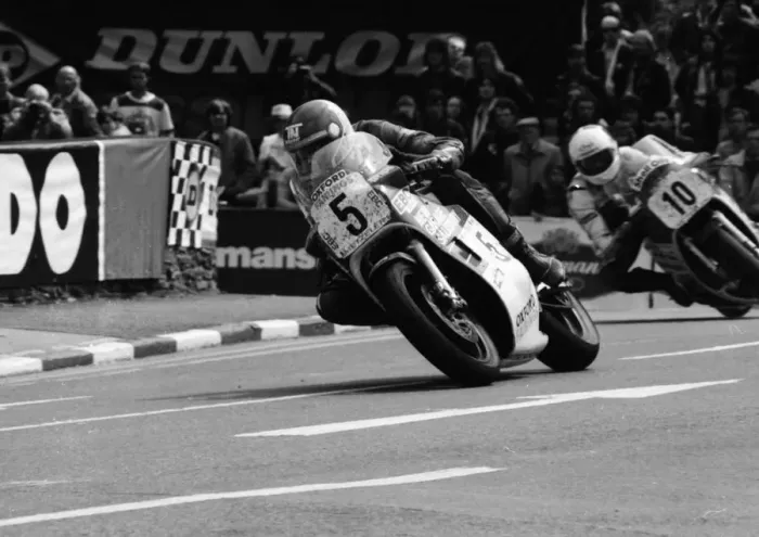 Framed Print : Trevor Nation (Suzuki) 1986 Formula One TT Framed Print : Trevor Nation (Suzuki) 1986 Formula One TT
